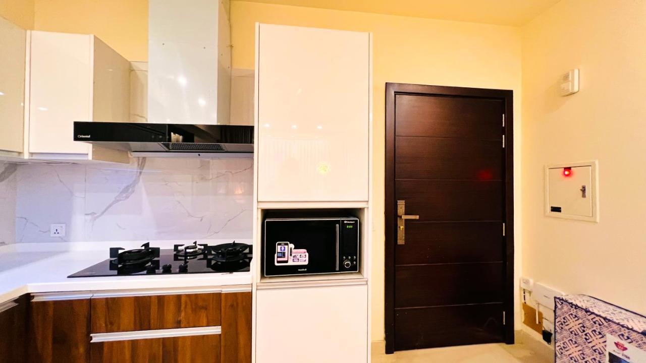 Sky Heights Luxury Apart Facing Centaurus Apartment Islamabad Exterior photo