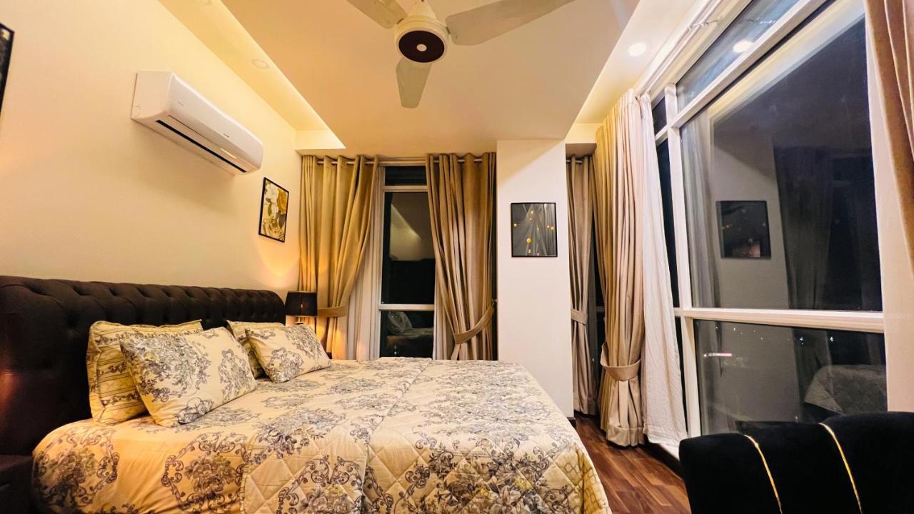 Sky Heights Luxury Apart Facing Centaurus Apartment Islamabad Exterior photo
