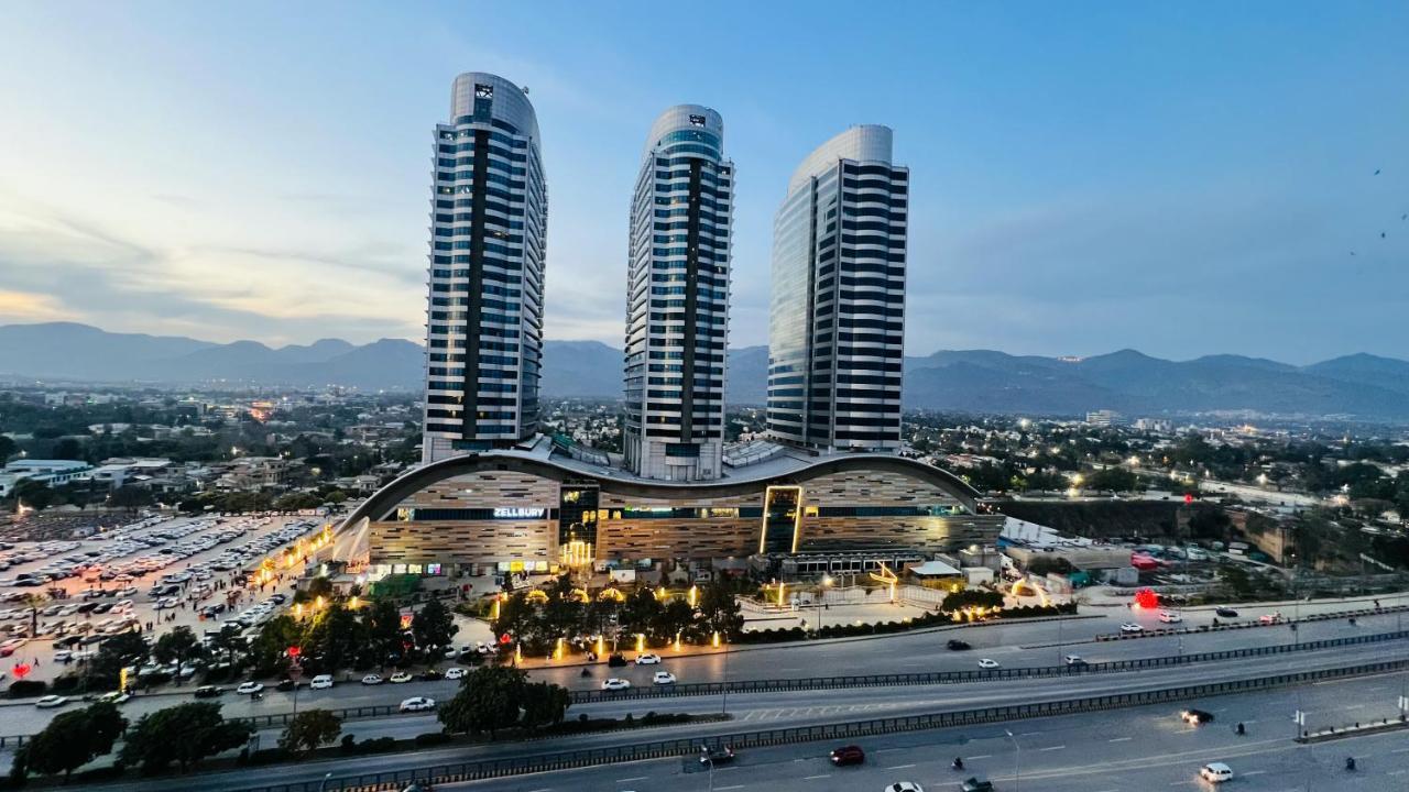 Sky Heights Luxury Apart Facing Centaurus Apartment Islamabad Exterior photo